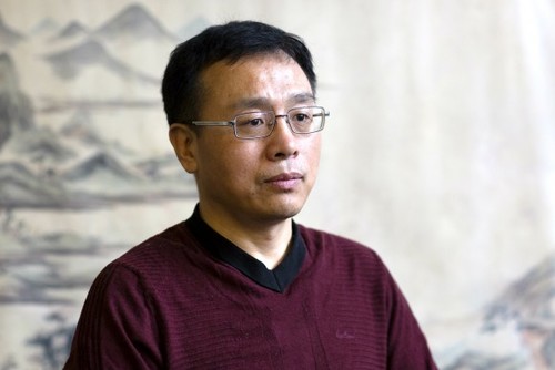Li Zhenjun dijeli svoju priču o progonu u Kini u Manhattanu u Njujorku 2. januara 2017. (Samira Bouau / Epoch Times)